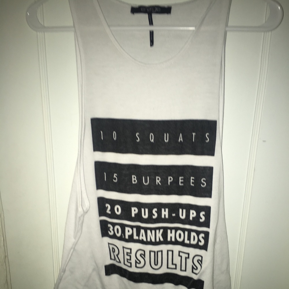 Muscle tee